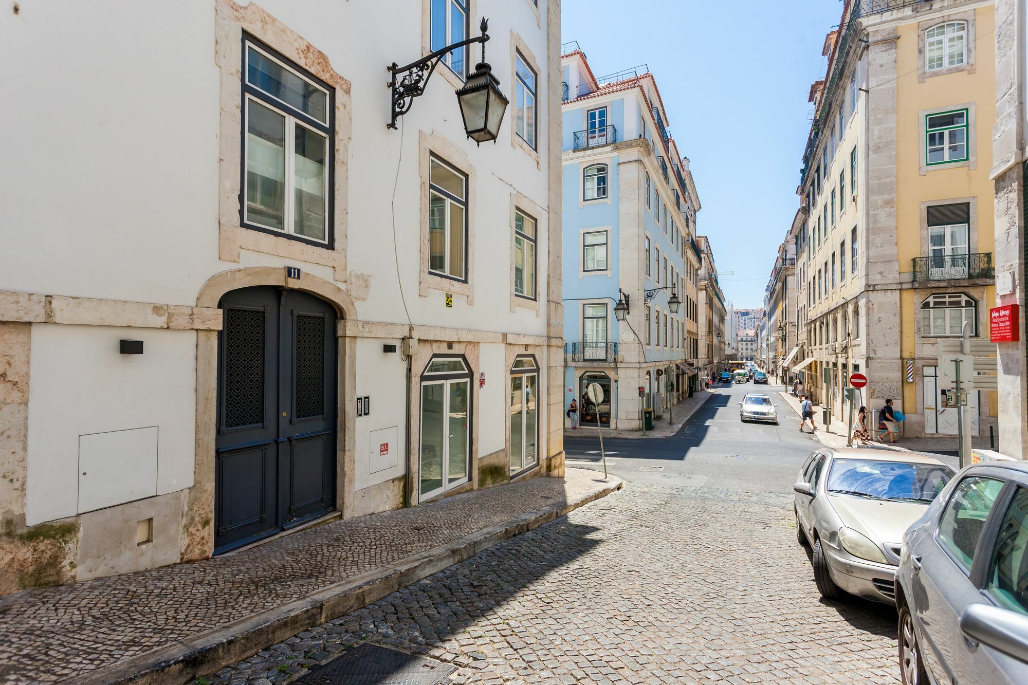 Baixa Tile Blue By Lu Holidays